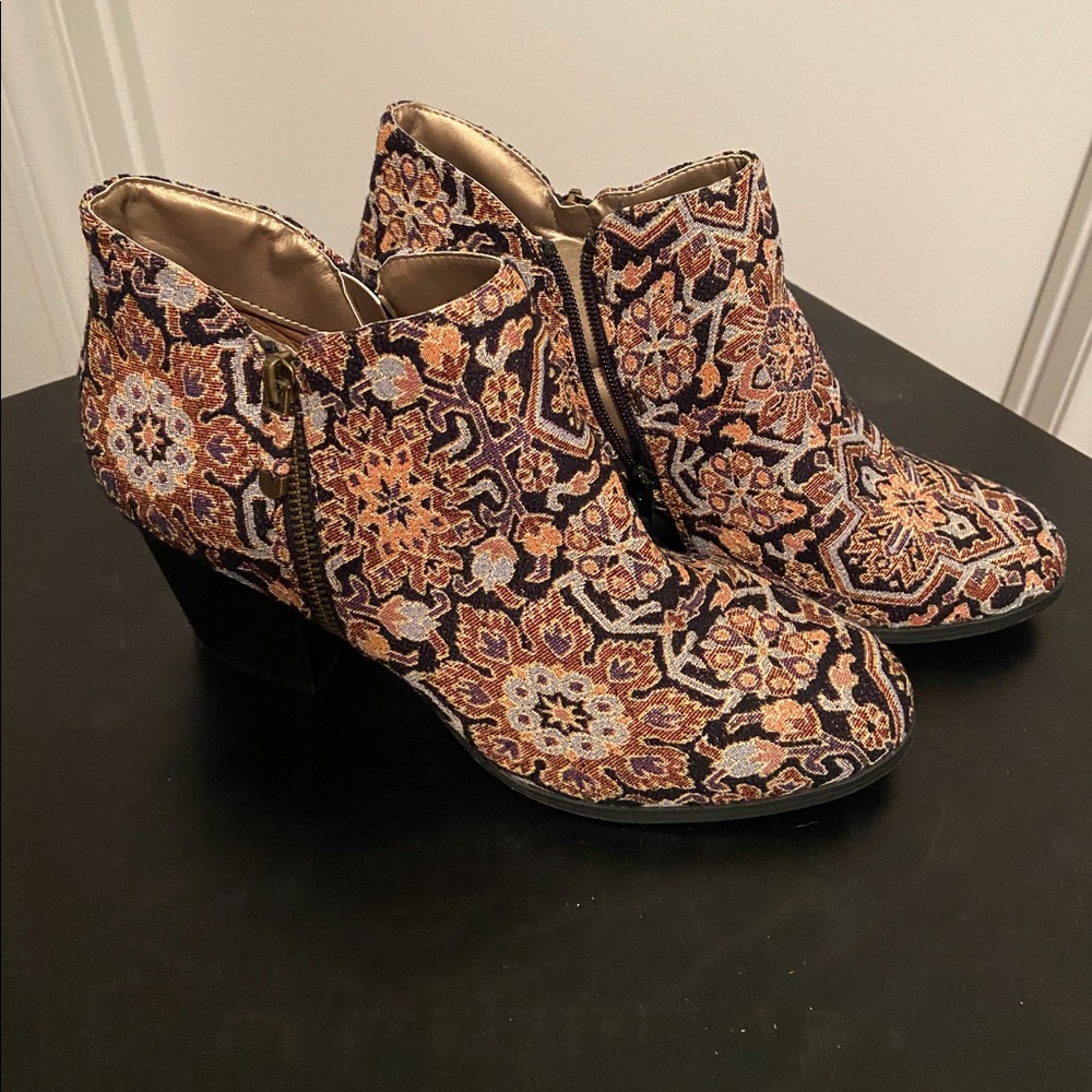 Style & Co Masrinaa Booties